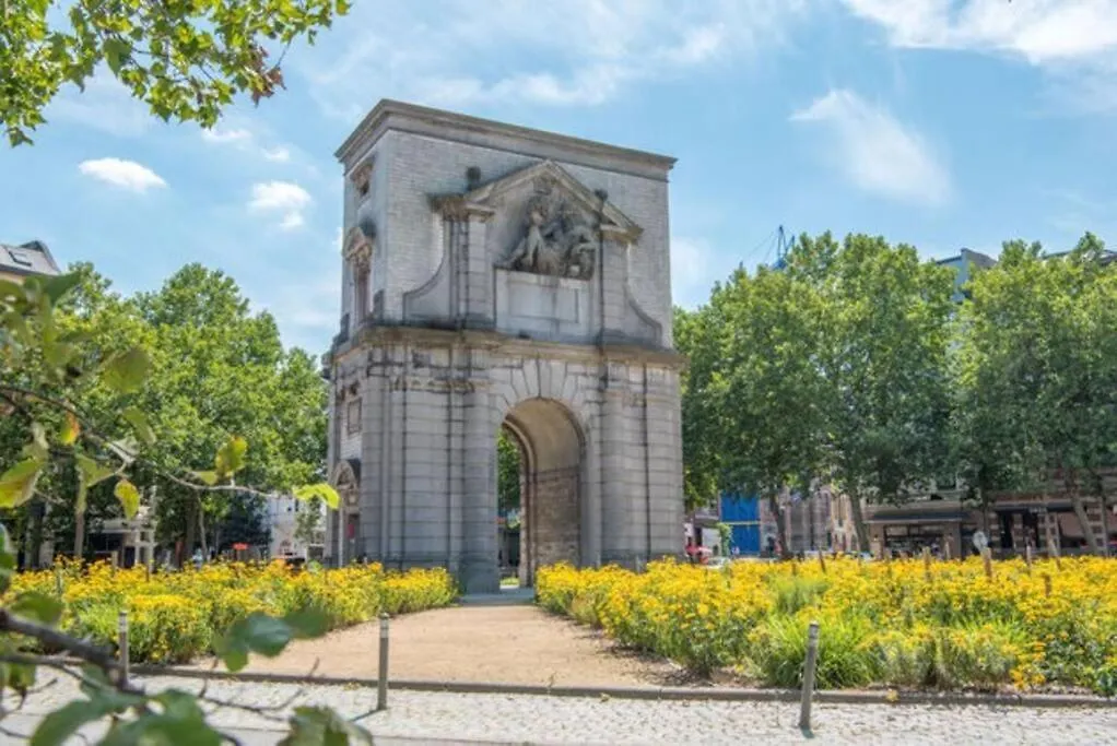 The Oasis Apartment, 2 Bedrooms Antwerp South